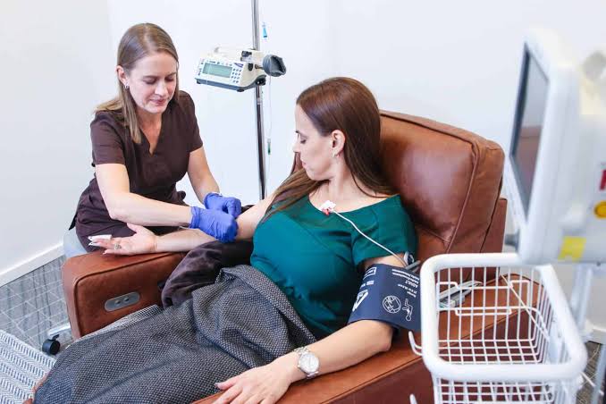 Learn about ketamine addiction, withdrawal symptoms, Spravato vs. ketamine, polysubstance risks, and when professional treatment may be needed.
